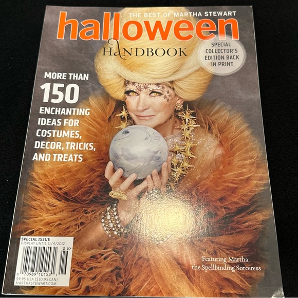 Best of Martha Stewart Halloween Handbook— Display Until 11-4-2012 Collection - Picture 1 of 3